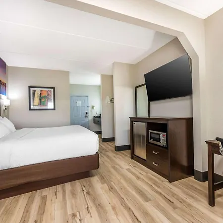 Quality Inn Louisville-Jefferson County Extérieur photo