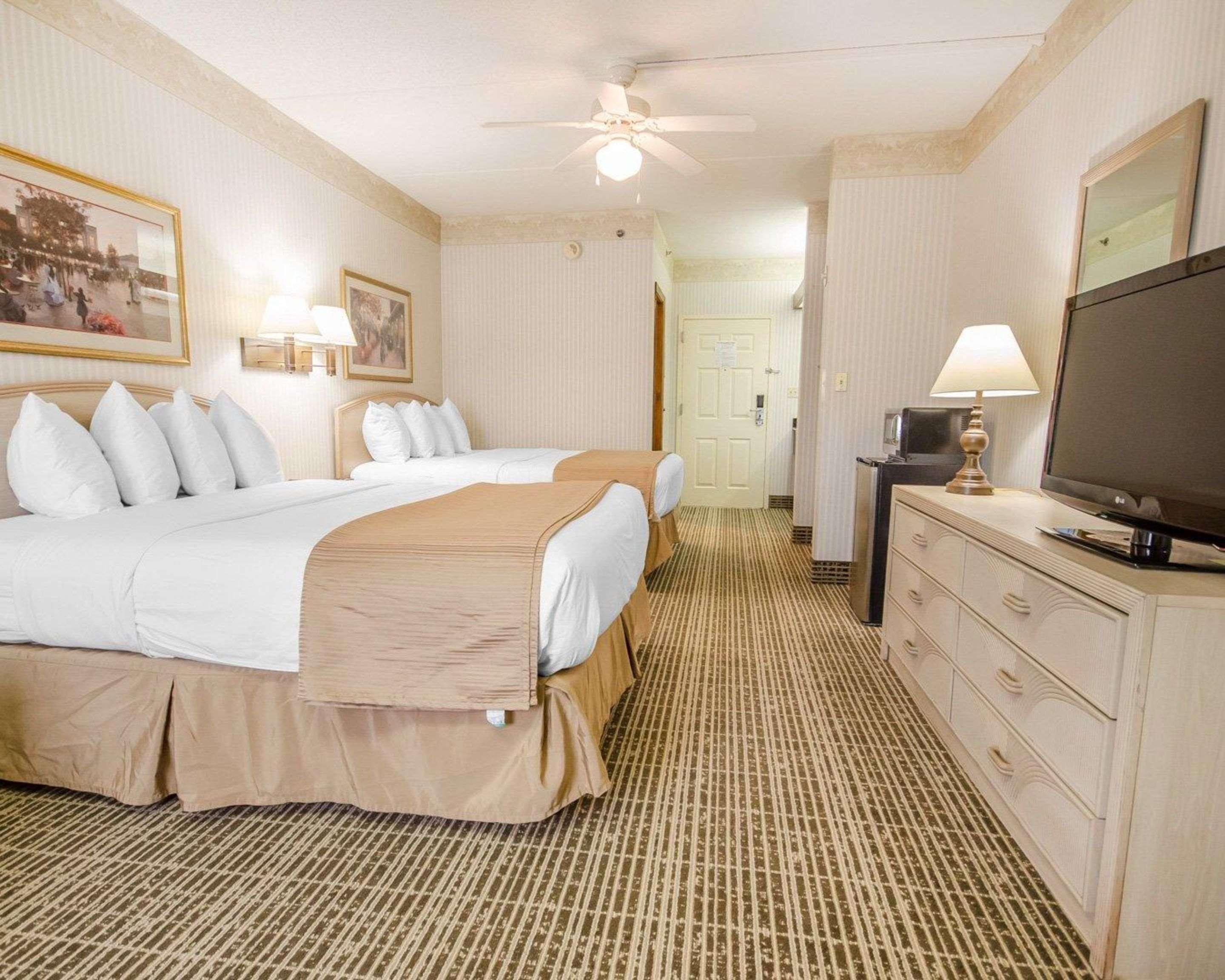 Quality Hotel Louisville-Jefferson County