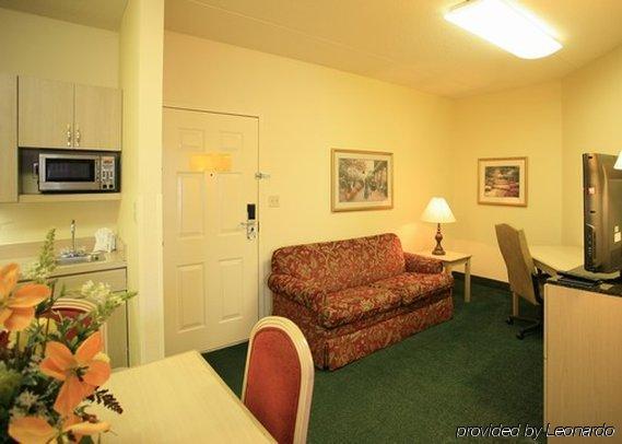 Quality Hotel Louisville-Jefferson County